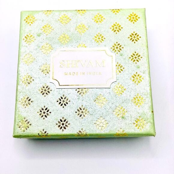 Shivam Tree of Life Purple Beaded Brass Bracelet - Picture 9 of 9